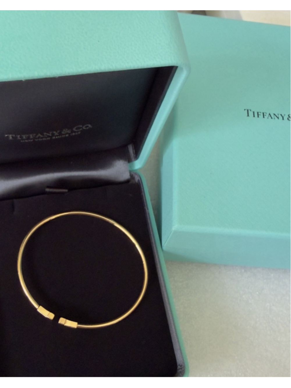 Tiffany & Co. Small T Wire Bracelet 18K Rose Gold Narrow 6.3 Inches